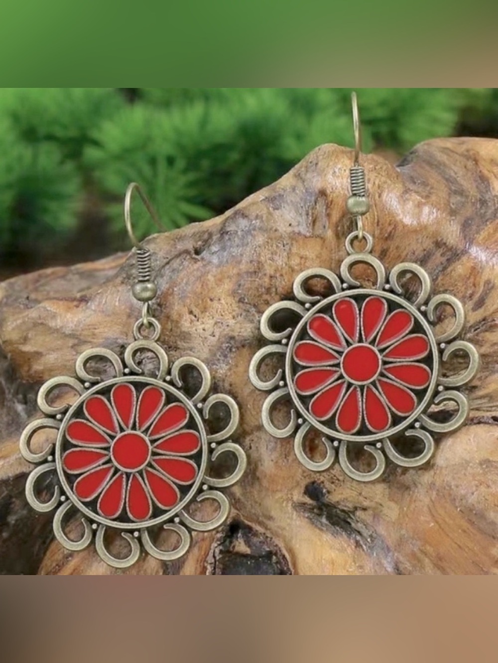 Summer Time Sunflower pendant earrings, vintage boho style hippie